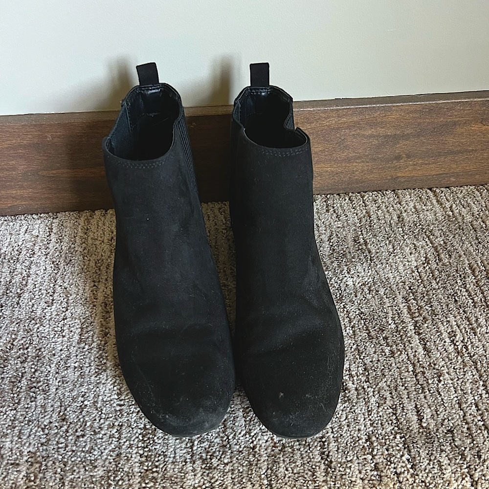 Womens Black Suede Bootie